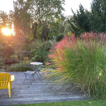 Au Jardin Des Deux Ponts Acomodação com café da manhã Abbeville Exterior foto