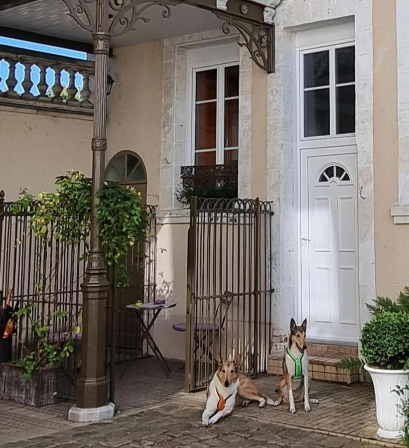 Au Jardin Des Deux Ponts Acomodação com café da manhã Abbeville Exterior foto